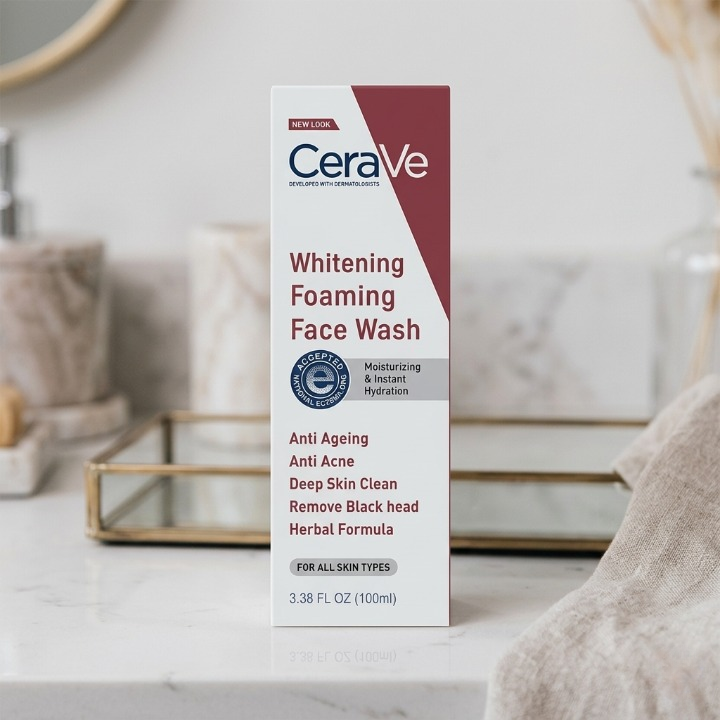 Foaming Face Wash 100ml | Brightening Cleanser with Ceramides for Normal to Oily Skin